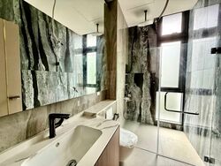 Simon Road (D19), Terrace #534531441